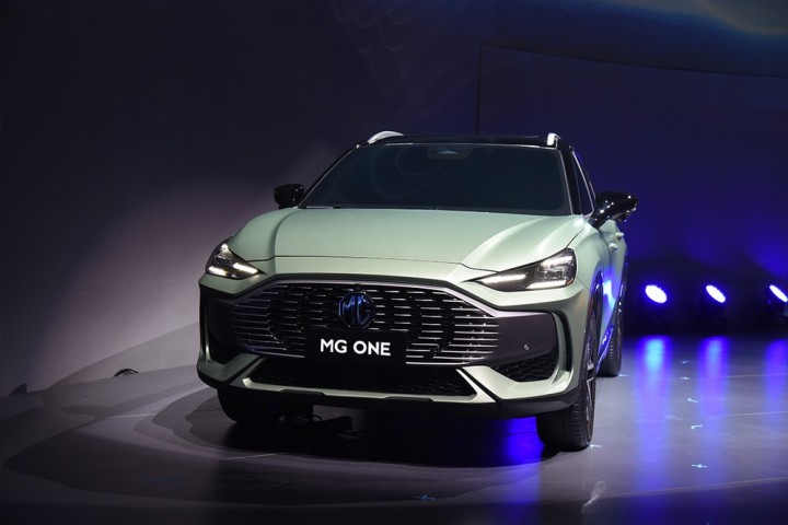 m 7